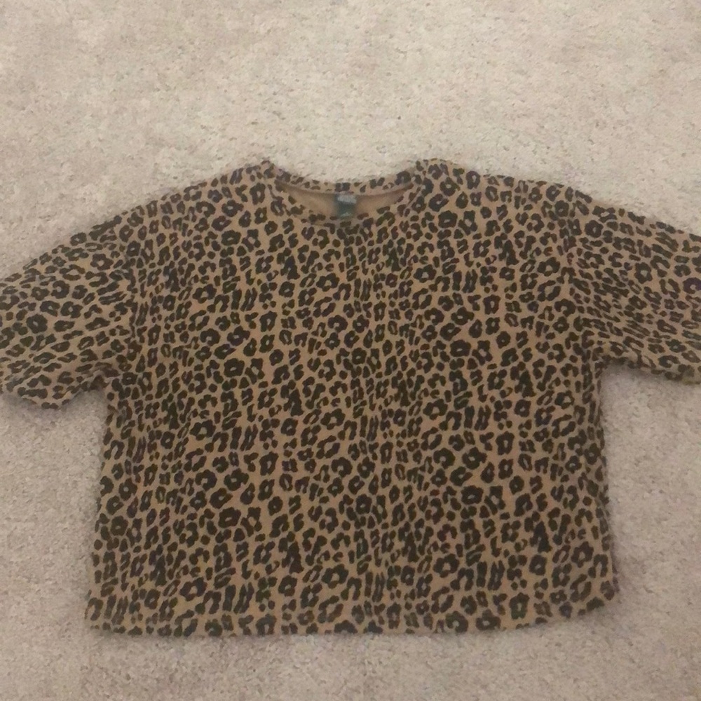 Leopard cropped T-shirt
